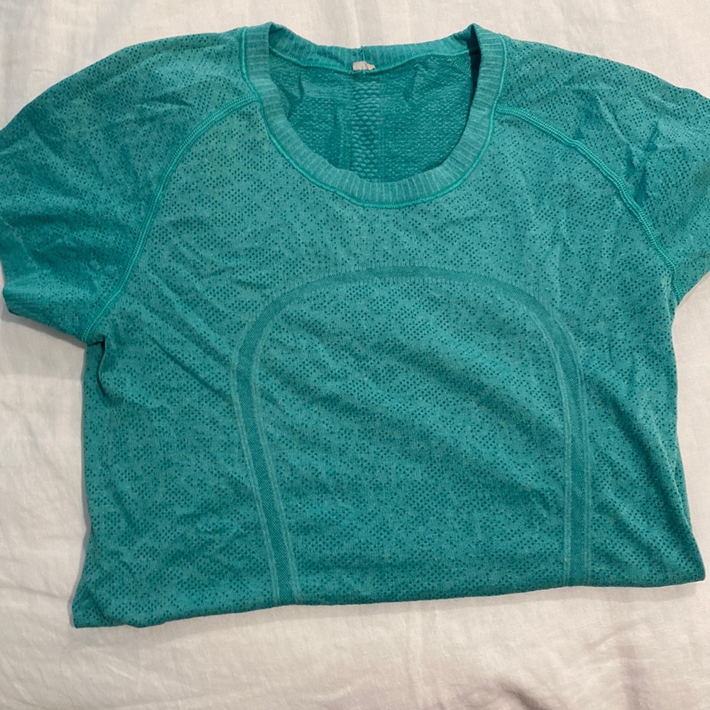 Swiftly tech shirt